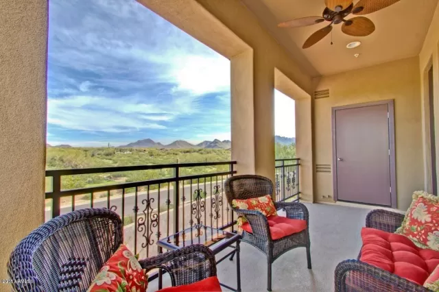 MLS: 5737412 Condo For Sale