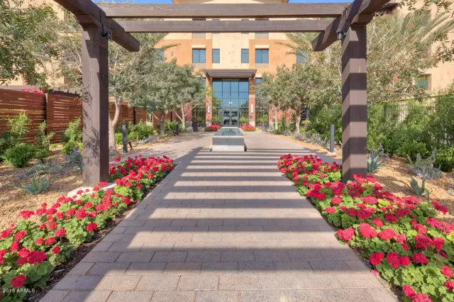 MLS: 5753931 Condo For Sale