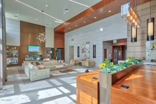 Photo #3: 5753931 Listing