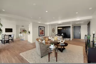 Photo #4: 5781590 Listing