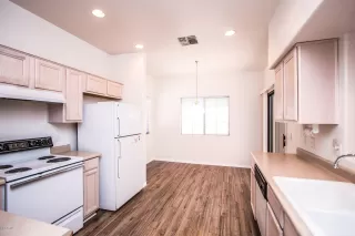 Photo #6: 5814332 Listing