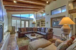 Photo #6: 5832376 Listing