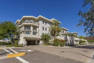 Photo #1: 5837064 Listing