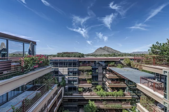 MLS: 5838995 Condo For Sale