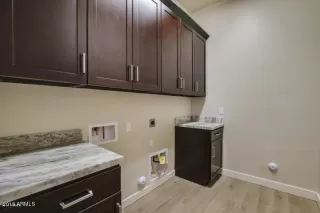 Photo #6: 5850570 Listing 