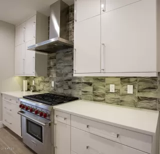 Photo #2: 5860703 Listing