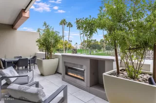 Photo #6: 5860703 Listing