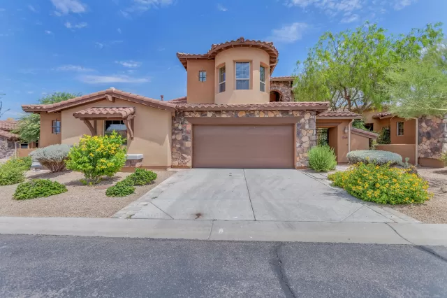MLS: 5885437 Condo For Sale
