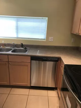 Photo #5: 5887457 Listing 