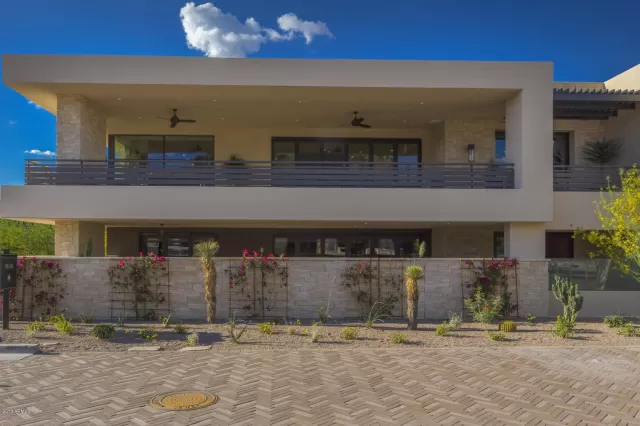 MLS: 5890889 Condo For Sale