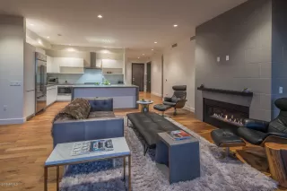 Photo #4: 5893241 Listing