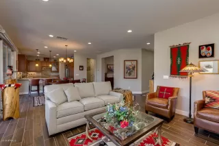 Photo #4: 5893258 Listing