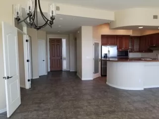 Photo #5: 5898810 Listing 