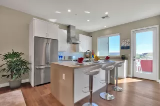 Photo #1: 5908710 Listing