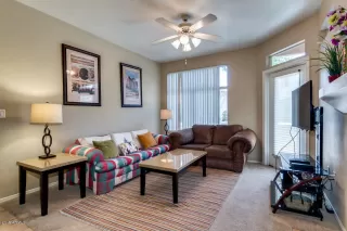 Photo #4: 5915302 Listing