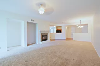 Photo #6: 5916527 Listing 