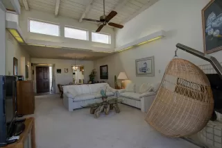 Photo #5: 5917760 Listing