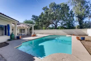 Photo #5: 5920595 Listing