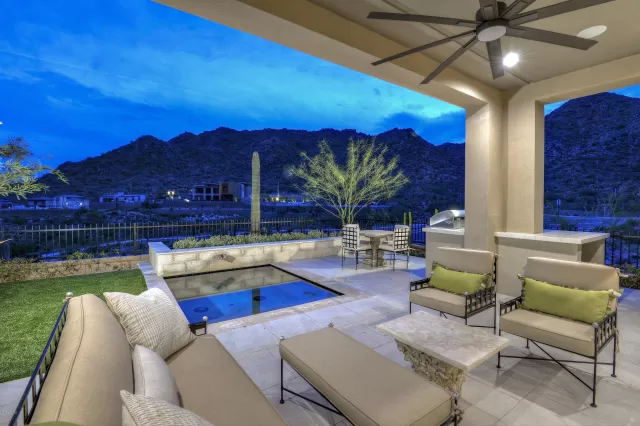 MLS: 5921512 Condo For Sale