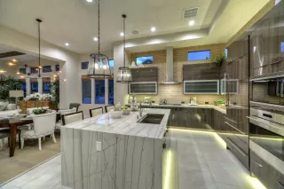 Photo #5: 5921512 Listing