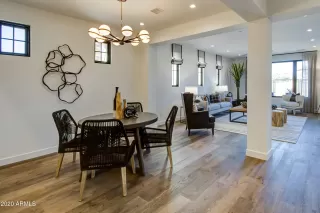 Photo #6: 5924241 Listing 