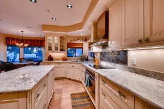 Photo #2: 5927367 Listing