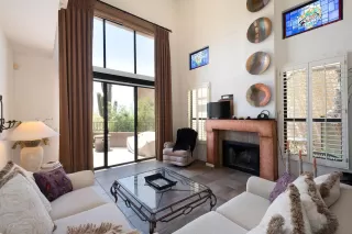 Photo #1: 5928064 Listing