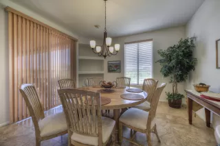 Photo #5: 5928321 Listing