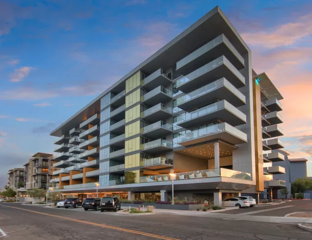 MLS: 5933046 Condo For Sale