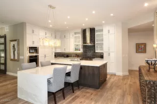 Photo #1: 5933371 Listing 