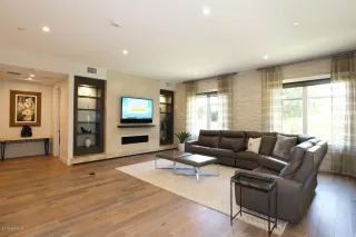 Photo #3: 5933371 Listing 