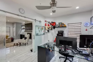 Photo #6: 5940379 Listing