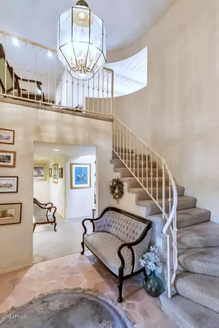 Photo #5: 5941234 Listing