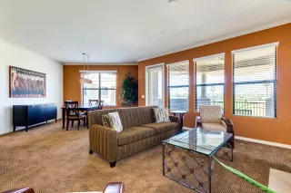 Photo #2: 5941759 Listing