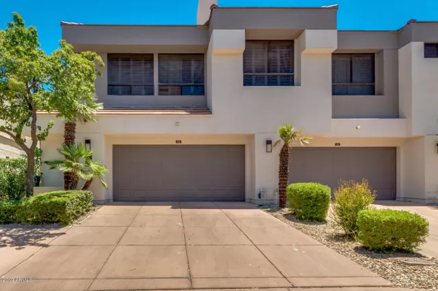 MLS: 5942206 Condo For Sale