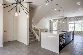 Photo #3: 5942891 Listing 