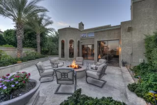 Photo #2: 5945449 Listing 