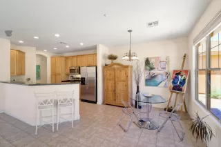 Photo #5: 5947211 Listing 