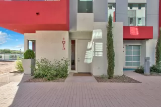 Photo #4: 5952877 Listing