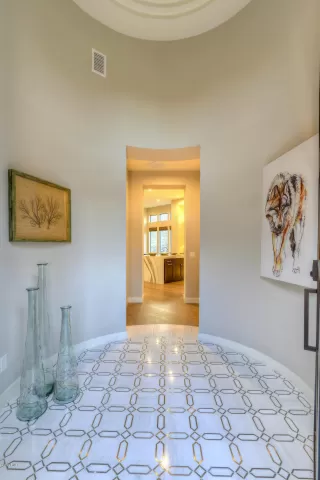 Photo #6: 5956252 Listing