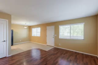 Photo #2: 5956878 Listing