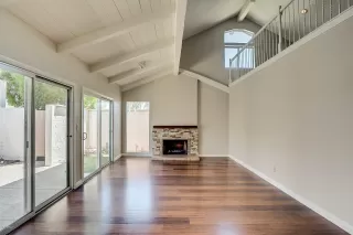 Photo #1: 5957987 Listing