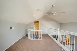 Photo #5: 5957987 Listing