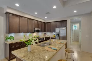 Photo #6: 5960299 Listing