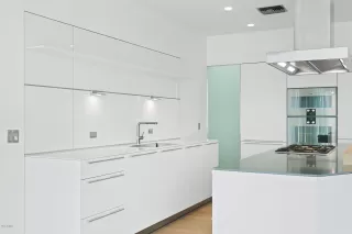 Photo #5: 5960833 Listing