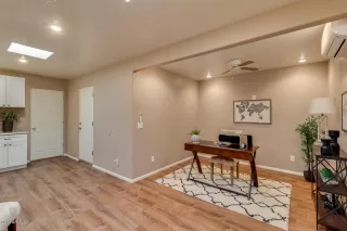 Photo #6: 5962920 Listing