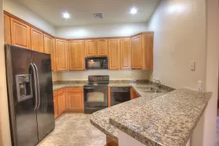 Photo #4: 5964937 Listing