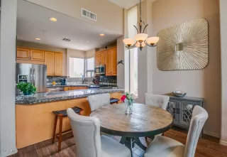 Photo #3: 5967647 Listing