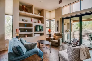 Photo #5: 5967647 Listing