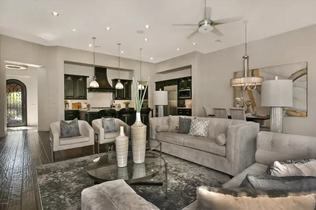 MLS: 5968981 Condo For Sale